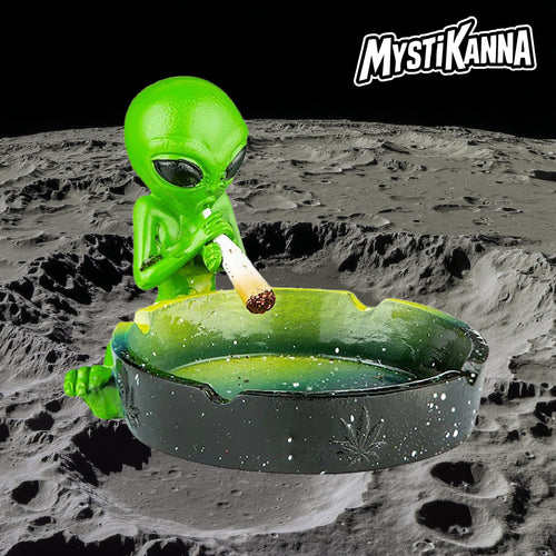 Cendrier Alien Smoke résine design galactique vert rose - Mystikanna accessoire CBD